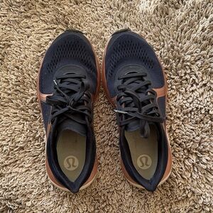 lululemon athletica women’s navy/rose gold Sneakers